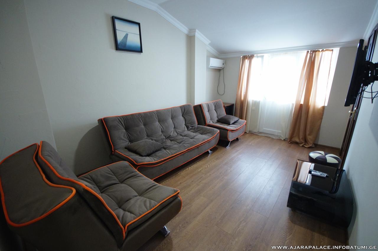 Ajara Palace Batoemi Buitenkant foto