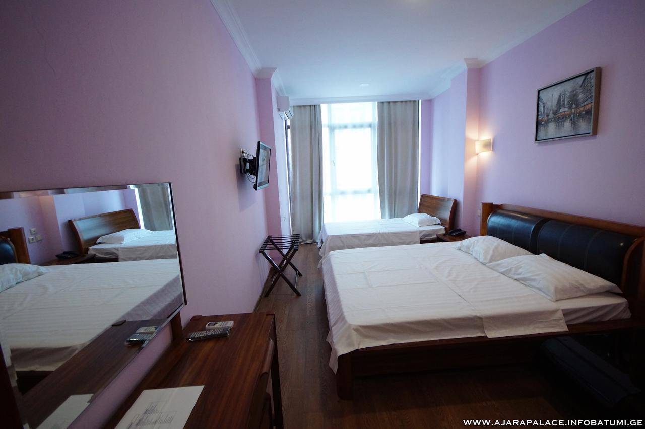 Ajara Palace Batoemi Buitenkant foto